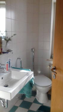 gästetoilette mit badewanne - 