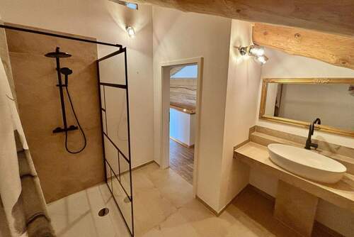 Bad im Wohn-/Gewerbebereich - 