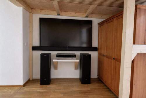 Wohnbereich unten - Etagenwohnung mit 55,00 m&sup2; in Berlin zur Miete