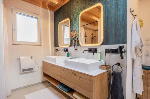 Badezimmer 2.jpg - 3 Zimmer Einfamilienhaus in Genderkingen