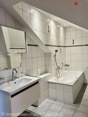 Bild 4 - Etagenwohnung mit 95,00 m&sup2; in Trier zur Miete