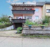 Renovierungsbedürftiges REH mit Garten, Garage und Stellplatz - Bräunlingen
