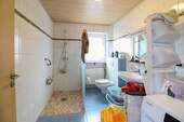 Badezimmer - EG - 