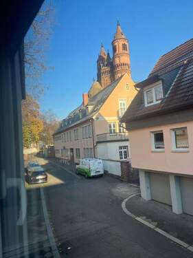 Blick zum Dom - Tiny-House-Feeling am Dom: Wohnen und Arbeiten unter einem Dach!