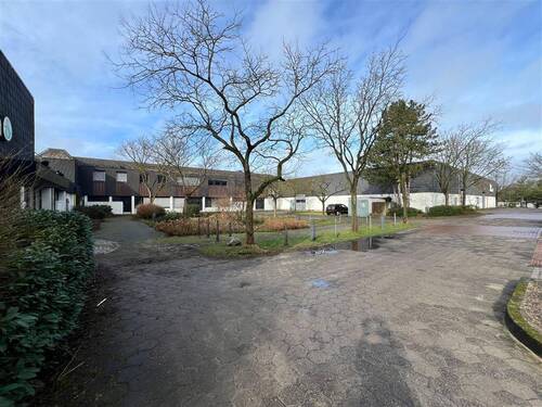 Zufahrt/ Innenhof - Büro in Seevetal