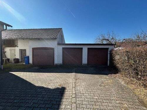 Garage - Einfamilienhaus mit 143,00 m&sup2; in Hengersberg zum Kaufen