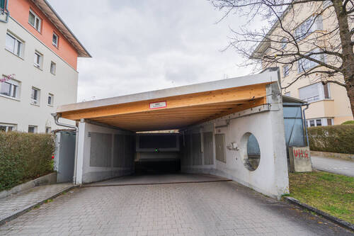Einfahrt - ***Heike Borchers Immobilien***Tiefgaragenstellplatz in begehrter Lage***