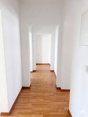 Flur - 2 Zimmer Etagenwohnung in Brandenburg an der Havel