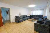 Wohn- und Essbereich - Mehrfamilienhaus, Wohnhaus mit 210,00 m² in Kämpfelbach zum Kaufen
