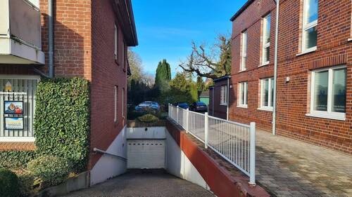 Zufahrt zur Tiefgarage - 3 Zimmer Etagenwohnung zum Kaufen in Gettorf