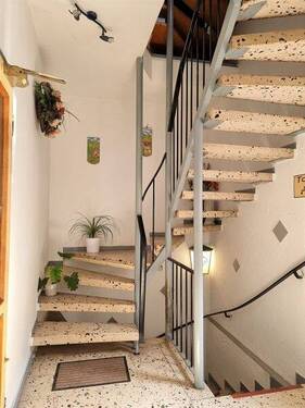 Eingang Treppenhaus - 