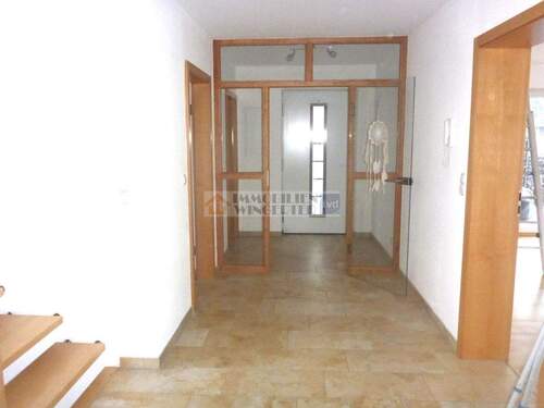 Ansicht - 4 Zimmer Einfamilienhaus zum Kaufen in Alteglofsheim