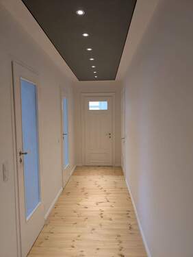 Flur - Wunderschön sanierte 4-Raum-Wohnung in ruhiger Lage von Meißen