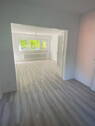 Blick ins Wohnzimmer - 