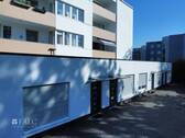 Ferienwohnungen - 2 Zimmer Mehrfamilienhaus, Wohnhaus zum Kaufen in Leverkusen