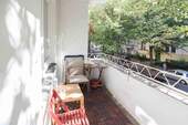 Überdachter Balkon - 2 Zimmer Etagenwohnung zum Kaufen in Berlin