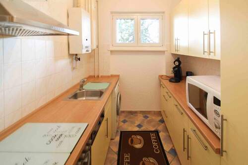 Einbauküche vorhanden - 2 Zimmer Etagenwohnung in Berlin