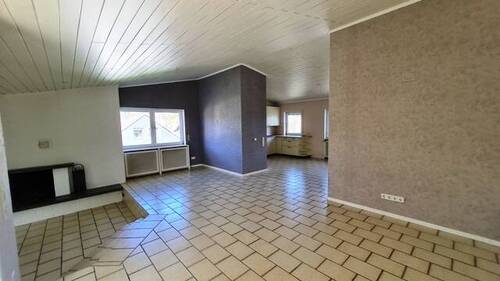 ...mit Kamin für gemütliche Stunden - 