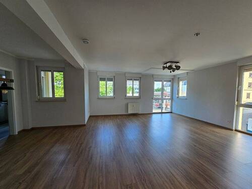 Wohn- und Esszimmer 1 - 