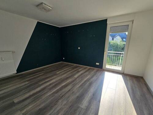 Schlafzimmer mit Balkon - 