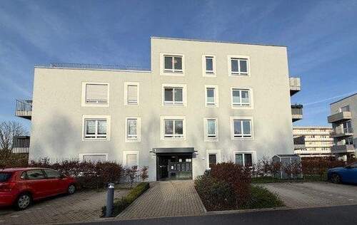 Vorderansicht - 4 Zimmer Etagenwohnung zum Kaufen in Bochum