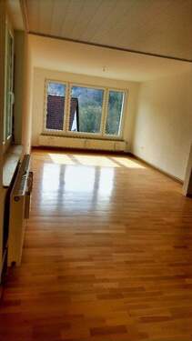 Wohn- / Esszimmer - 2.OG - links - 