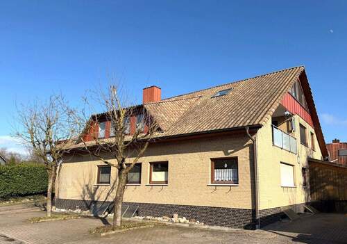 Straßenansicht - 3 Zimmer Etagenwohnung zum Kaufen in Goldenstedt