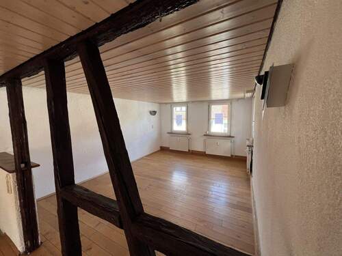 Zimmer 1 - 5 Zimmer Etagenwohnung zum Kaufen in Dettingen