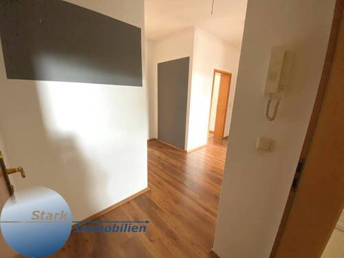 Flur - Stark! Großzügige 2 Raum Wohnung mit Balkon
