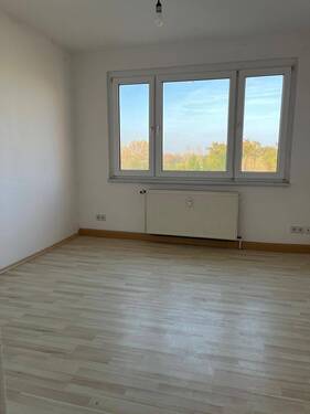 ff0f7921-226c-4462-a44e-25806f19d6c3.jpg - 