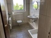 Badezimmer - 2 Zimmer Etagenwohnung zur Miete in Husum