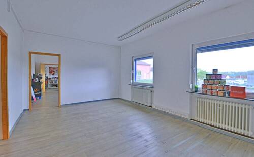 Büro 3 - 