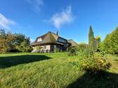 Blick aus dem Carport - 