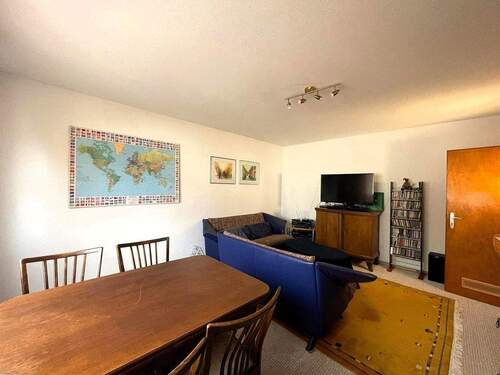 Wohnen - 7 Zimmer Mehrfamilienhaus, Wohnhaus in Dreieich