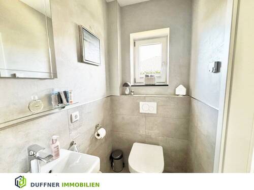 Gästebad mit Dusche - 