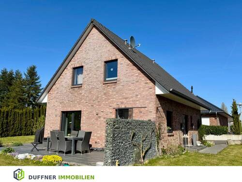 Haus - 4 Zimmer Einfamilienhaus in Probsteierhagen