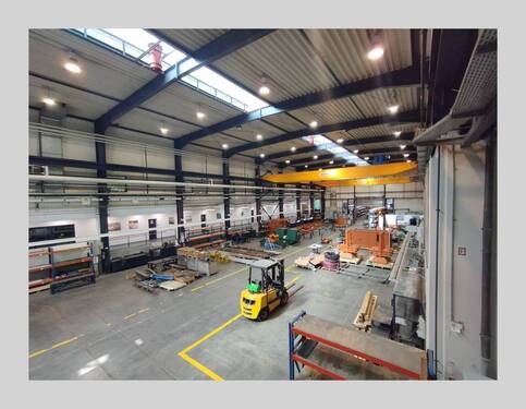 Halle 1 - 