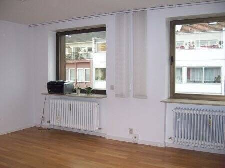 000_4915 - Gepflegte Büro- oder Praxisfläche mit viel Publikumsverkehr im Herzen der Stadt