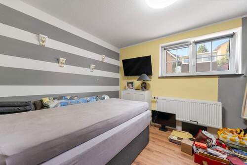 Schlafzimmer EG - 