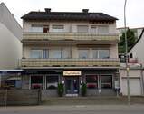 Frontansicht 2 - 1 Zimmer Mehrfamilienhaus, Wohnhaus zum Kaufen in Overath