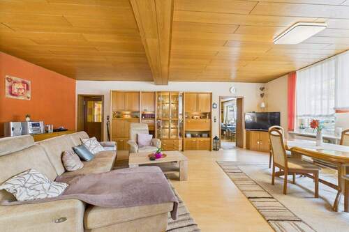 Wohnzimmer I - 7 Zimmer Reihenendhaus in Traben-Trarbach / Kautenbach