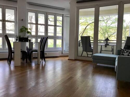 Bild 1 - Wasserblick in bester Lage - Wohnen am Maybachufer mit grünem Blick auf den Landwehrkanal