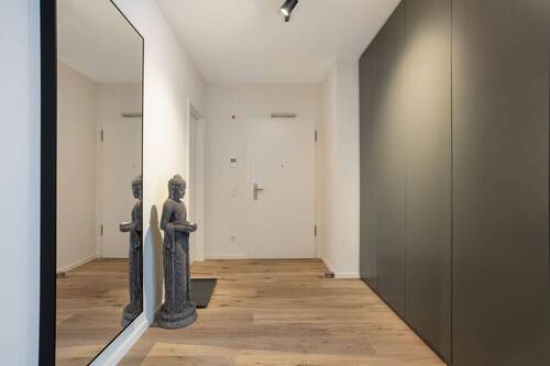 Eingangsbereich - 3 Zimmer Etagenwohnung zum Kaufen in Düsseldorf