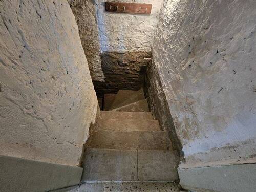 Treppe zum Gewölbekeller - 
