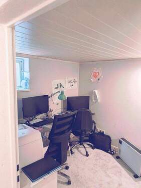 Büro im Keller - 