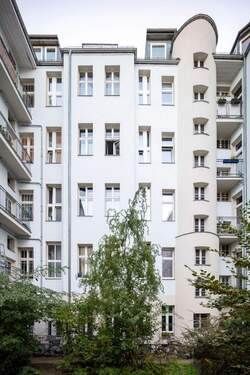 Hinterhof - 