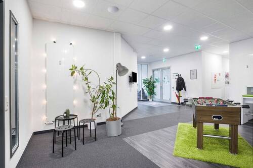 Titelbild - Top angebundene Serviced Offices und Coworking in Rödelheim - All-in-Miete