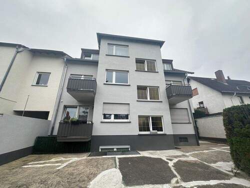 Gebäude - Schöne Wohnung mit Balkon im 7 FH in familienfreundlicher Lage