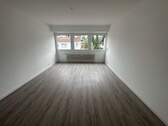 Zimmer 1 - 3 Zimmer Etagenwohnung in Mannheim / Wallstadt