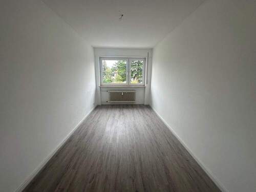 Zimmer 3 - 